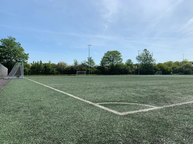 rs=w_2560,h_1920 (22)